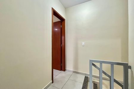 Corredor de casa para alugar com 2 quartos, 78m² em Jabaquara, São Paulo