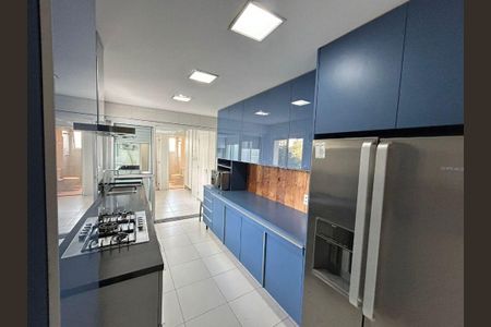 Apartamento à venda com 4 quartos, 175m² em Vila Cordeiro, São Paulo