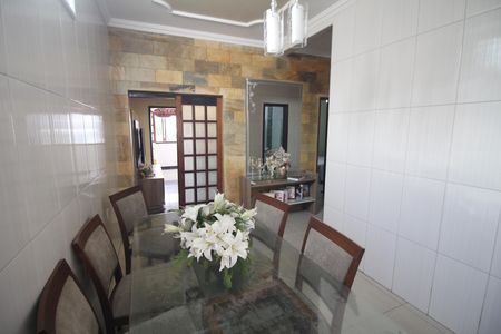 Casa à venda com 290m², 3 quartos e 1 vagaCopa