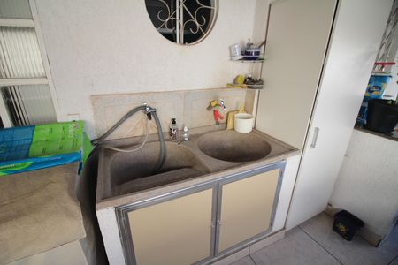 Casa à venda com 290m², 3 quartos e 1 vagaÁrea de Serviço
