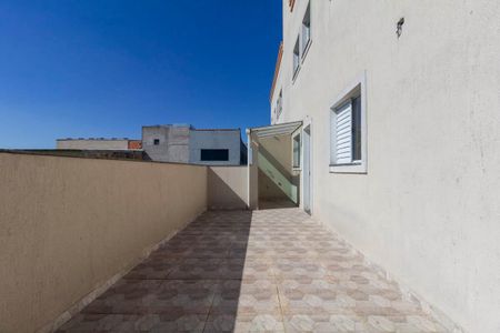 Apartamento para alugar com 43m², 2 quartos e sem vaga Apartamento para alugar com 43m², 2 quartos e sem vagaVaranda e Área de Serviço