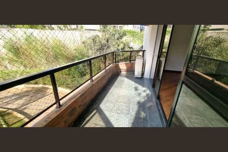 Apartamento à venda com 212m², 4 quartos e 3 vagas