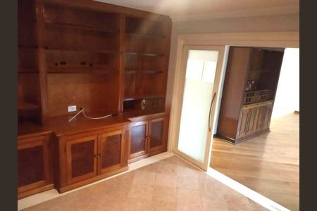 Apartamento à venda com 212m², 4 quartos e 3 vagas