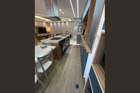 Apartamento à venda com 3 quartos, 100m² em Parque Assuncao, Taboão da Serra