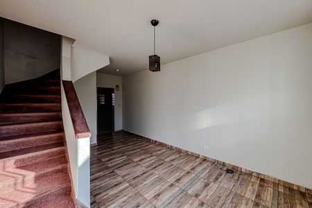 Casa para alugar com 180m², 2 quartos e 1 vagaSala
