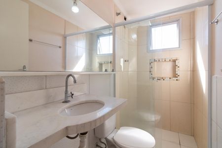 Banheiro de apartamento à venda com 2 quartos, 49m² em Jardim Educandario, São Paulo