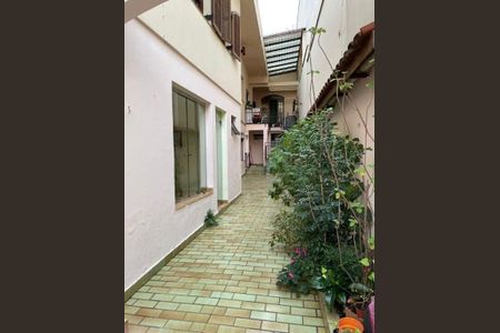 Casa à venda com 280m², 3 quartos e 2 vagas