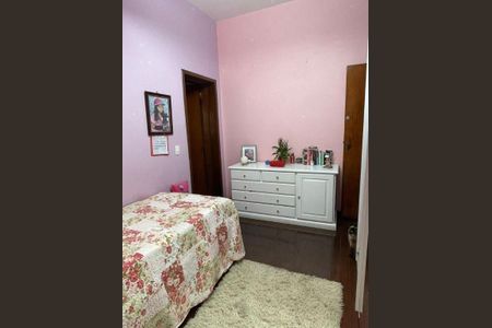 Casa à venda com 280m², 3 quartos e 2 vagas