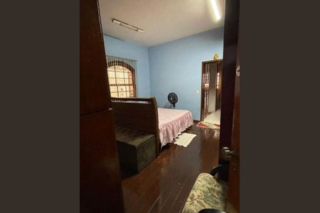 Casa à venda com 280m², 3 quartos e 2 vagas