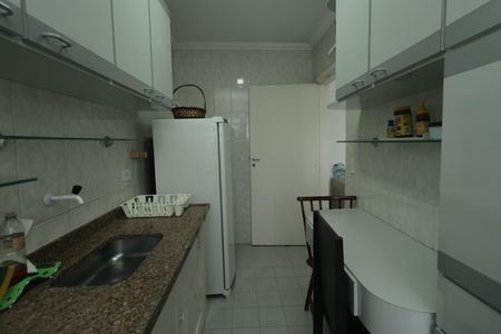 Cozinha de apartamento à venda com 1 quarto, 50m² em Aclimação, São Paulo