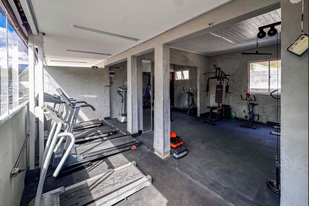 Apartamento para alugar com 49m², 2 quartos e 1 vaga Apartamento para alugar com 49m², 2 quartos e 1 vagaÁrea comum - Academia