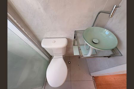 Apartamento para alugar com 49m², 2 quartos e 1 vaga Apartamento para alugar com 49m², 2 quartos e 1 vagaBanheiro