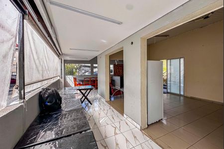 Apartamento para alugar com 49m², 2 quartos e 1 vaga Apartamento para alugar com 49m², 2 quartos e 1 vagaÁrea comum - Salão de festas