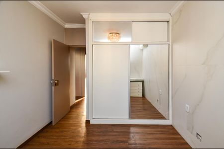 Apartamento à venda com 400m², 5 quartos e 2 vagas Apartamento à venda com 400m², 5 quartos e 2 vagasQuarto 3
