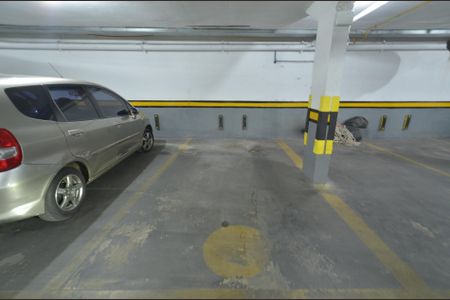 Apartamento à venda com 400m², 5 quartos e 2 vagas Apartamento à venda com 400m², 5 quartos e 2 vagasGaragem