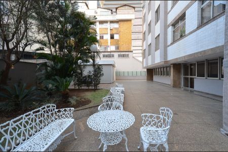 Apartamento à venda com 400m², 5 quartos e 2 vagas Apartamento à venda com 400m², 5 quartos e 2 vagasÁrea comum