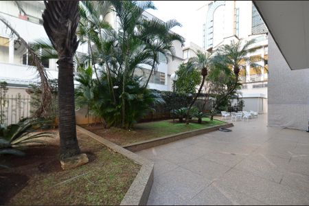Apartamento à venda com 400m², 5 quartos e 2 vagas Apartamento à venda com 400m², 5 quartos e 2 vagasÁrea comum