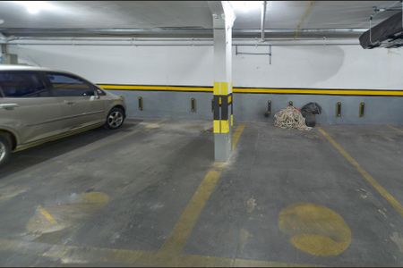 Apartamento à venda com 400m², 5 quartos e 2 vagas Apartamento à venda com 400m², 5 quartos e 2 vagasGaragem
