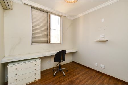 Apartamento à venda com 400m², 5 quartos e 2 vagas Apartamento à venda com 400m², 5 quartos e 2 vagasQuarto 3