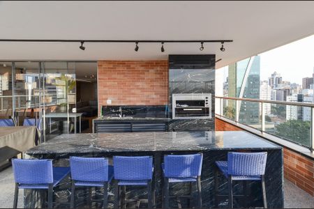 Apartamento à venda com 400m², 5 quartos e 2 vagas Apartamento à venda com 400m², 5 quartos e 2 vagasÁrea Cobertura