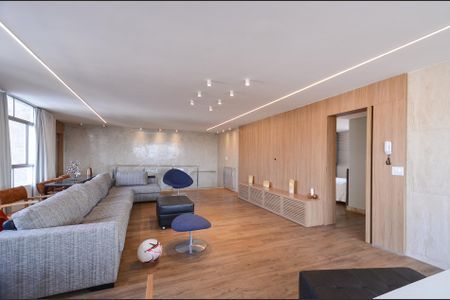 Apartamento à venda com 400m², 5 quartos e 2 vagas Apartamento à venda com 400m², 5 quartos e 2 vagasSala Cobertura