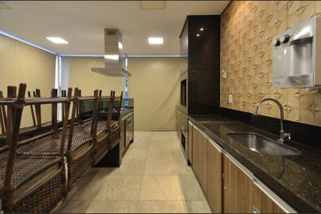 Apartamento à venda com 400m², 5 quartos e 2 vagas Apartamento à venda com 400m², 5 quartos e 2 vagasÁrea comum