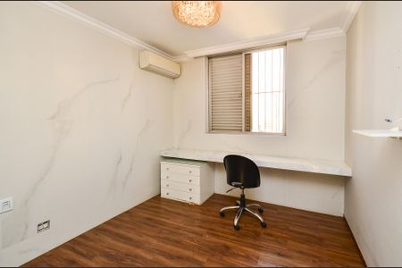 Apartamento à venda com 400m², 5 quartos e 2 vagas Apartamento à venda com 400m², 5 quartos e 2 vagasQuarto 3