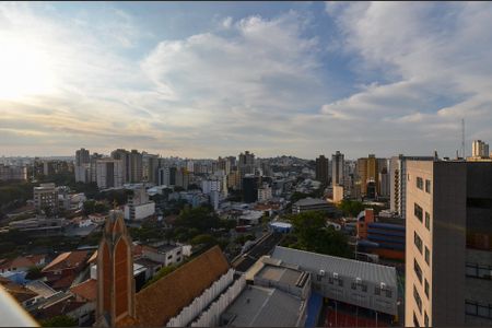 Apartamento à venda com 400m², 5 quartos e 2 vagas Apartamento à venda com 400m², 5 quartos e 2 vagasÁrea Cobertura - Vista