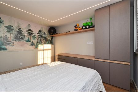 Apartamento à venda com 400m², 5 quartos e 2 vagas Apartamento à venda com 400m², 5 quartos e 2 vagasSuíte Cobertura