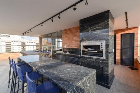 Apartamento à venda com 400m², 5 quartos e 2 vagas Apartamento à venda com 400m², 5 quartos e 2 vagasÁrea Cobertura