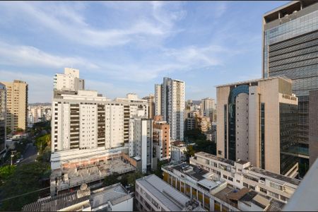 Apartamento à venda com 400m², 5 quartos e 2 vagas Apartamento à venda com 400m², 5 quartos e 2 vagasÁrea Cobertura - Vista