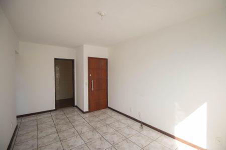 Apartamento para alugar com 76m², 3 quartos e sem vaga Apartamento para alugar com 76m², 3 quartos e sem vagaSala