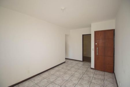 Apartamento para alugar com 76m², 3 quartos e sem vaga Apartamento para alugar com 76m², 3 quartos e sem vagaSala
