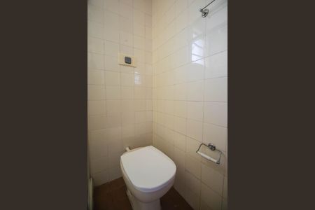 Apartamento para alugar com 76m², 3 quartos e sem vaga Apartamento para alugar com 76m², 3 quartos e sem vagaBanheiro