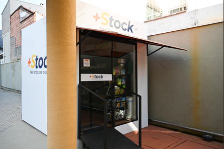 Apartamento para alugar com 68m², 3 quartos e 2 vagas Apartamento para alugar com 68m², 3 quartos e 2 vagasmercadinho