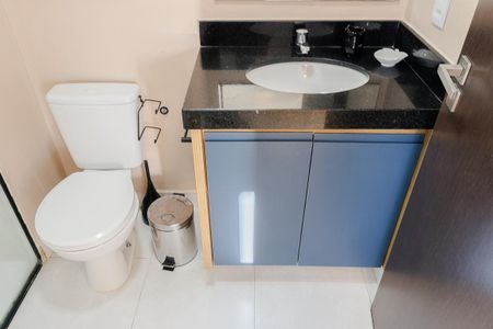 Studio para alugar com 30m², 1 quarto e 1 vaga Studio para alugar com 30m², 1 quarto e 1 vagaBanheiro