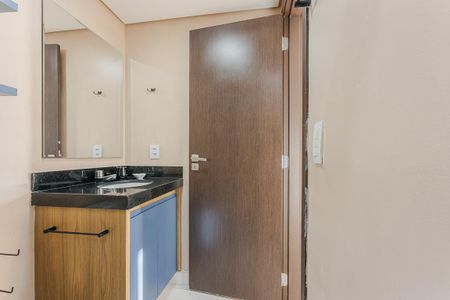 Studio para alugar com 30m², 1 quarto e 1 vaga Studio para alugar com 30m², 1 quarto e 1 vagaBanheiro