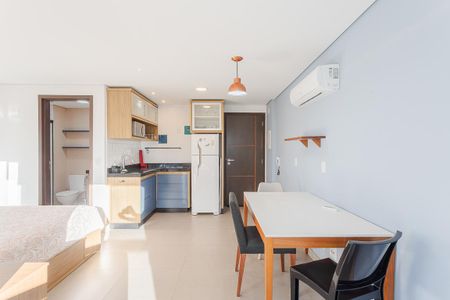 Studio de kitnet/studio para alugar com 1 quarto, 30m² em Pinheiros, São Paulo