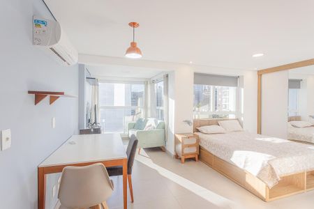 Studio de kitnet/studio para alugar com 1 quarto, 30m² em Pinheiros, São Paulo
