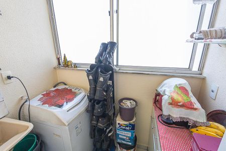 Apartamento à venda com 49m², 2 quartos e 1 vagaArea de serviço