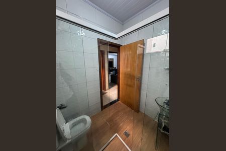 Casa à venda com 144m², 3 quartos e 3 vagasBanheiro
