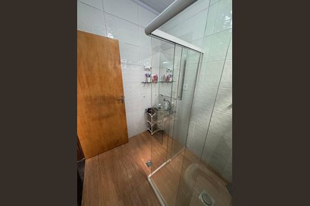 Casa à venda com 144m², 3 quartos e 3 vagasBanheiro