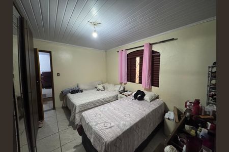 Casa à venda com 144m², 3 quartos e 3 vagasQuarto 2