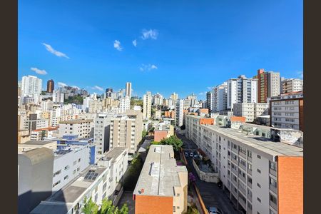 Vista  de apartamento à venda com 3 quartos, 100m² em Gutierrez, Belo Horizonte