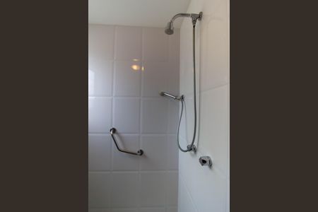 Apartamento à venda com 300m², 3 quartos e 3 vagas Apartamento à venda com 300m², 3 quartos e 3 vagasBanheiro da Suíte