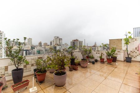 Apartamento à venda com 300m², 3 quartos e 3 vagas Apartamento à venda com 300m², 3 quartos e 3 vagasCobertura