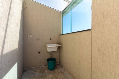 Apartamento à venda com 43m², 2 quartos e sem vagaVaranda e área de serviço