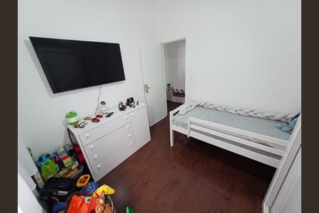 Casa à venda com 212m², 3 quartos e 2 vagas Casa à venda com 212m², 3 quartos e 2 vagasQuarto