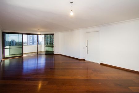 Apartamento à venda com 3 quartos, 174m² em Parque Colonial, São Paulo