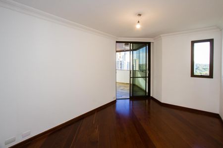 Apartamento à venda com 3 quartos, 174m² em Parque Colonial, São Paulo